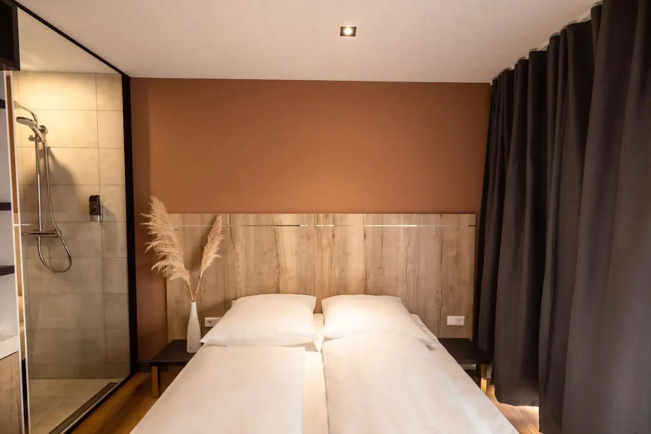 **  24Seven Hotel Schwabach Duitsland