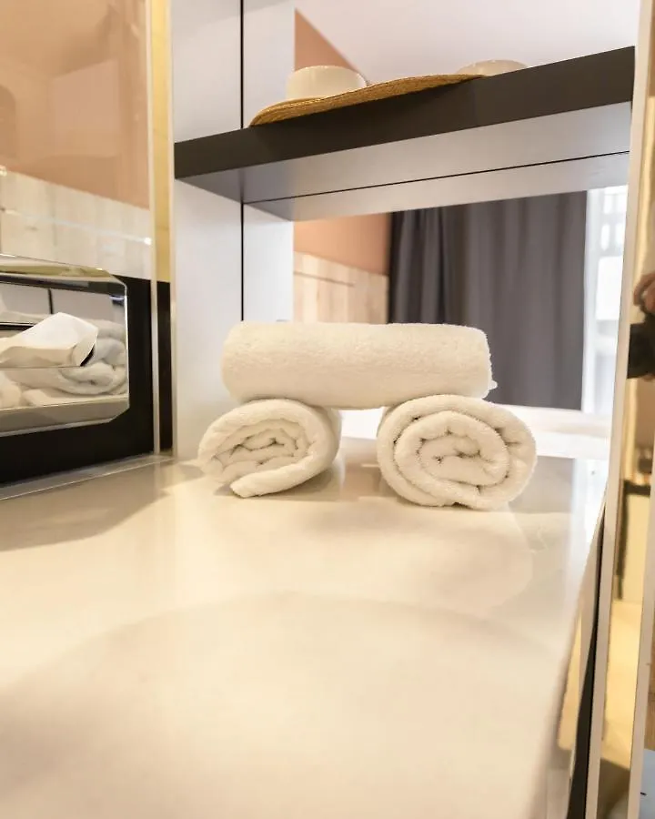 24Seven Hotel Schwabach 2*,
